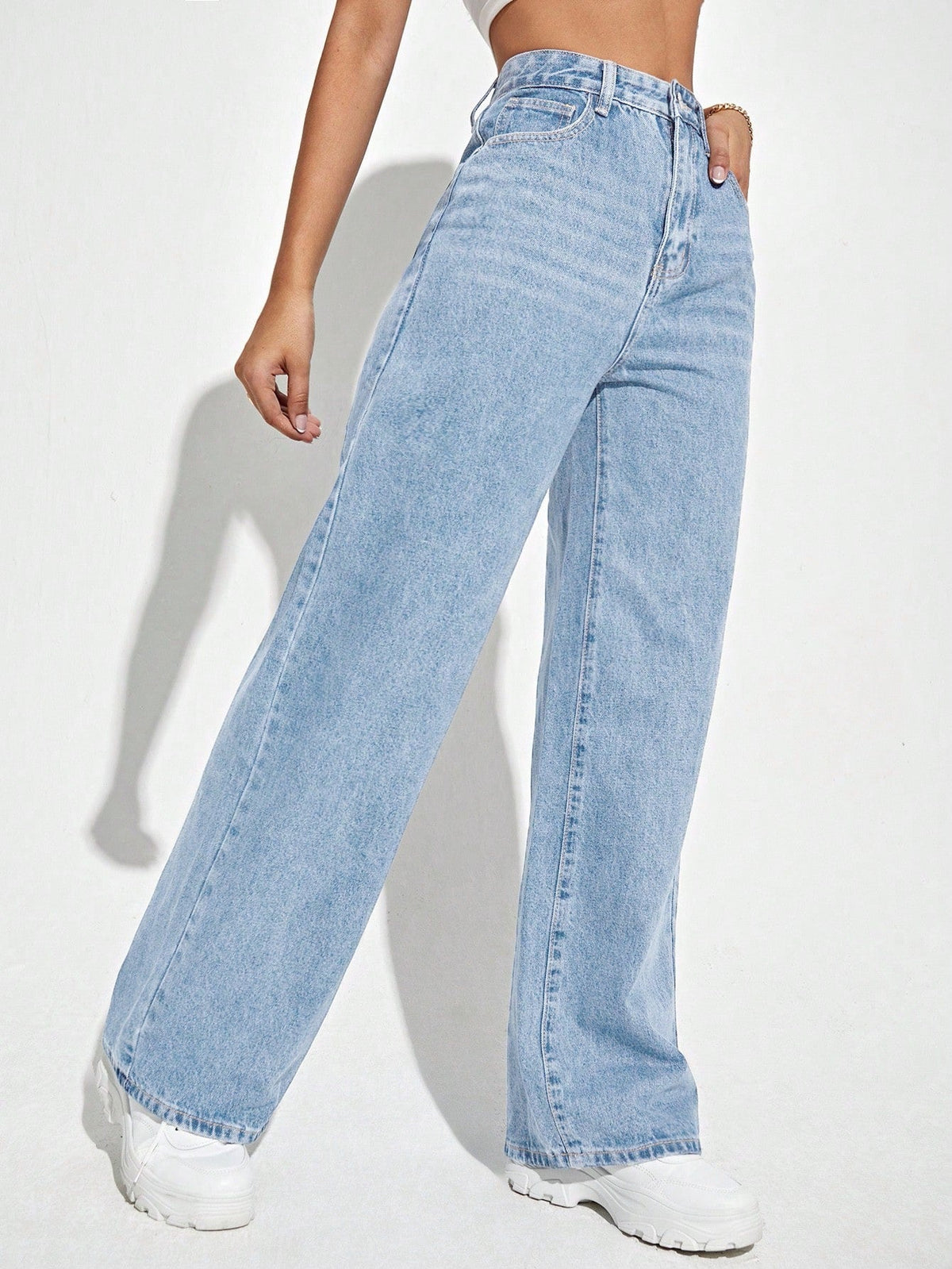 Vela Clean Line Denim