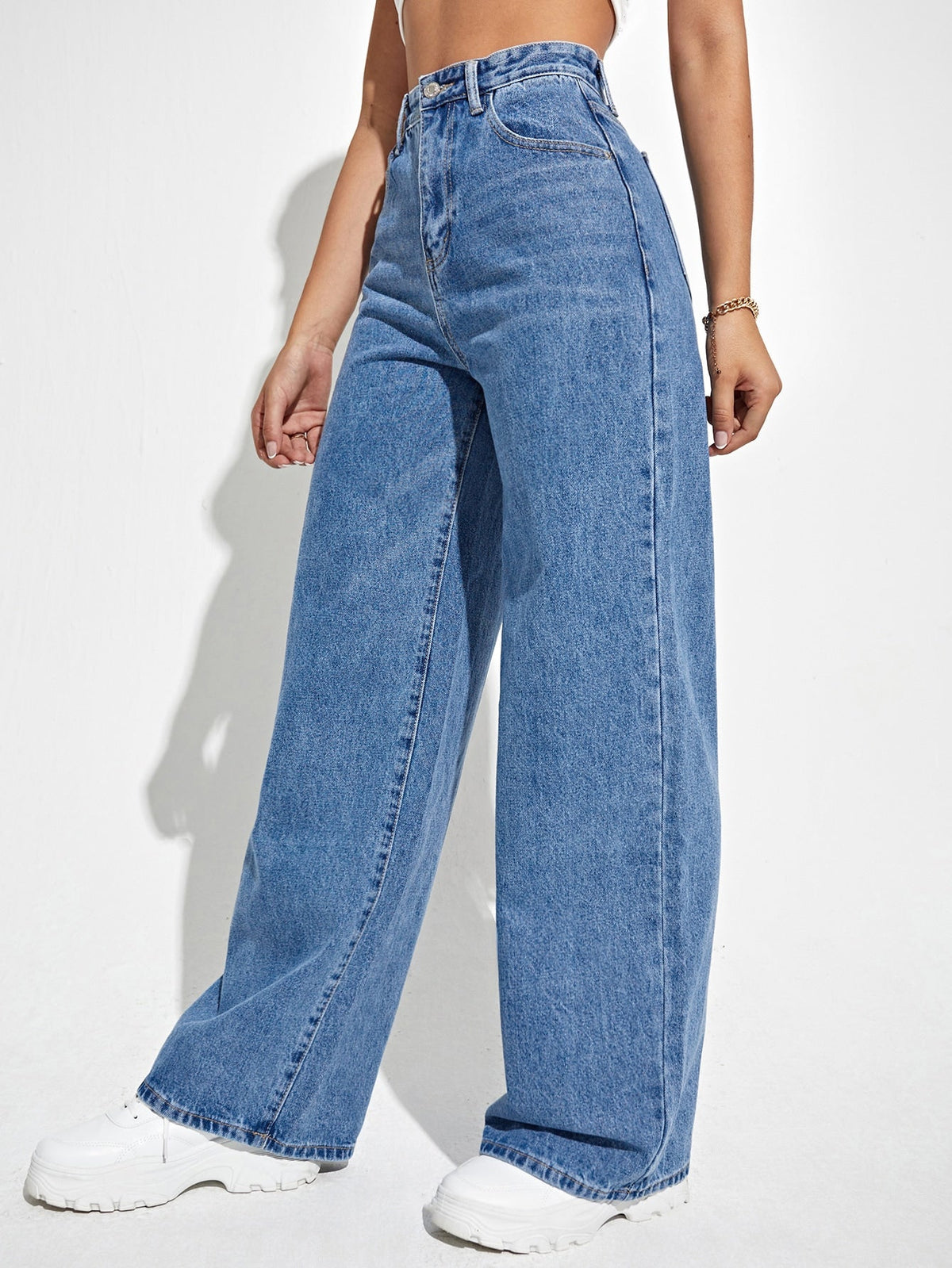 Vela Clean Line Denim