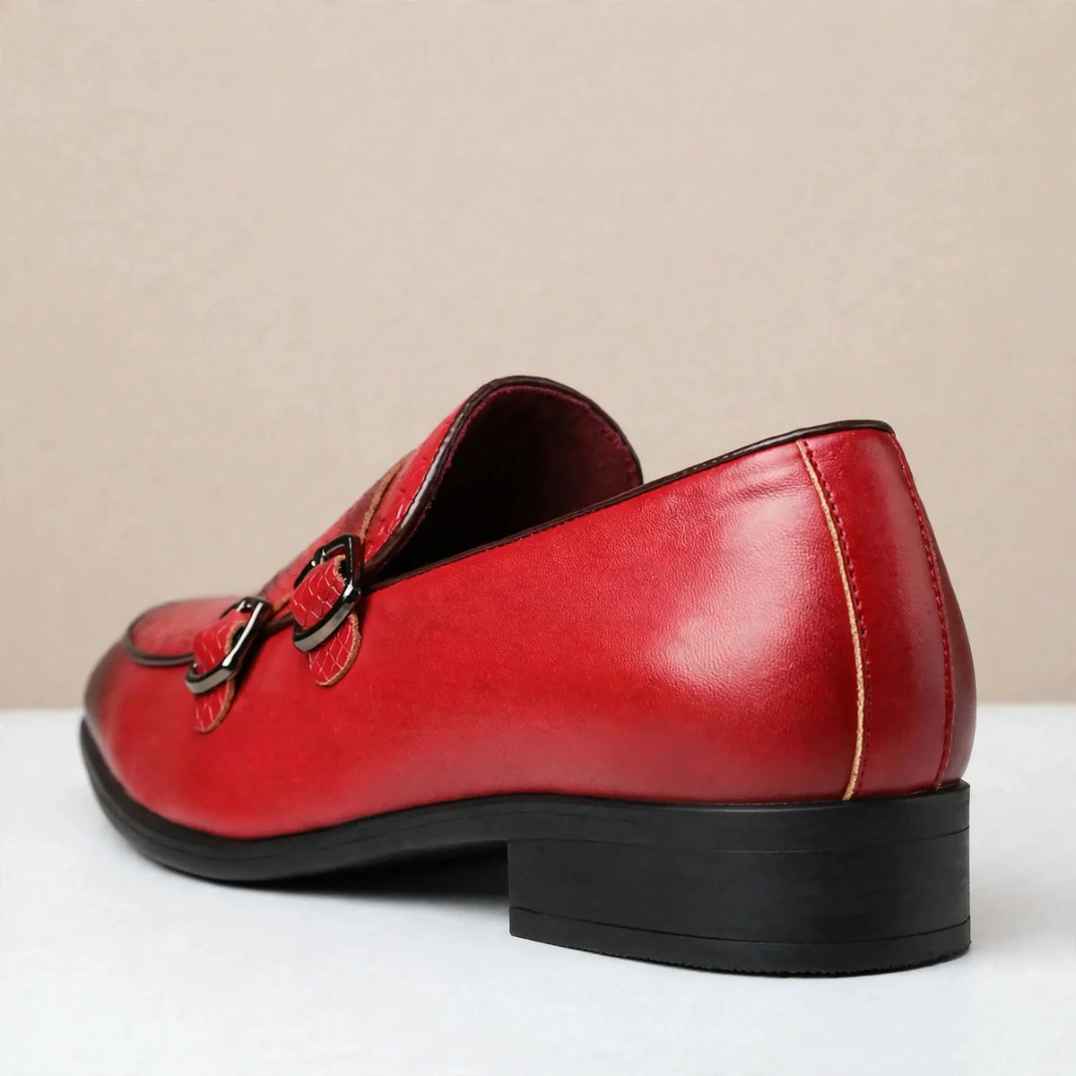 Scarpe in pelle Feros