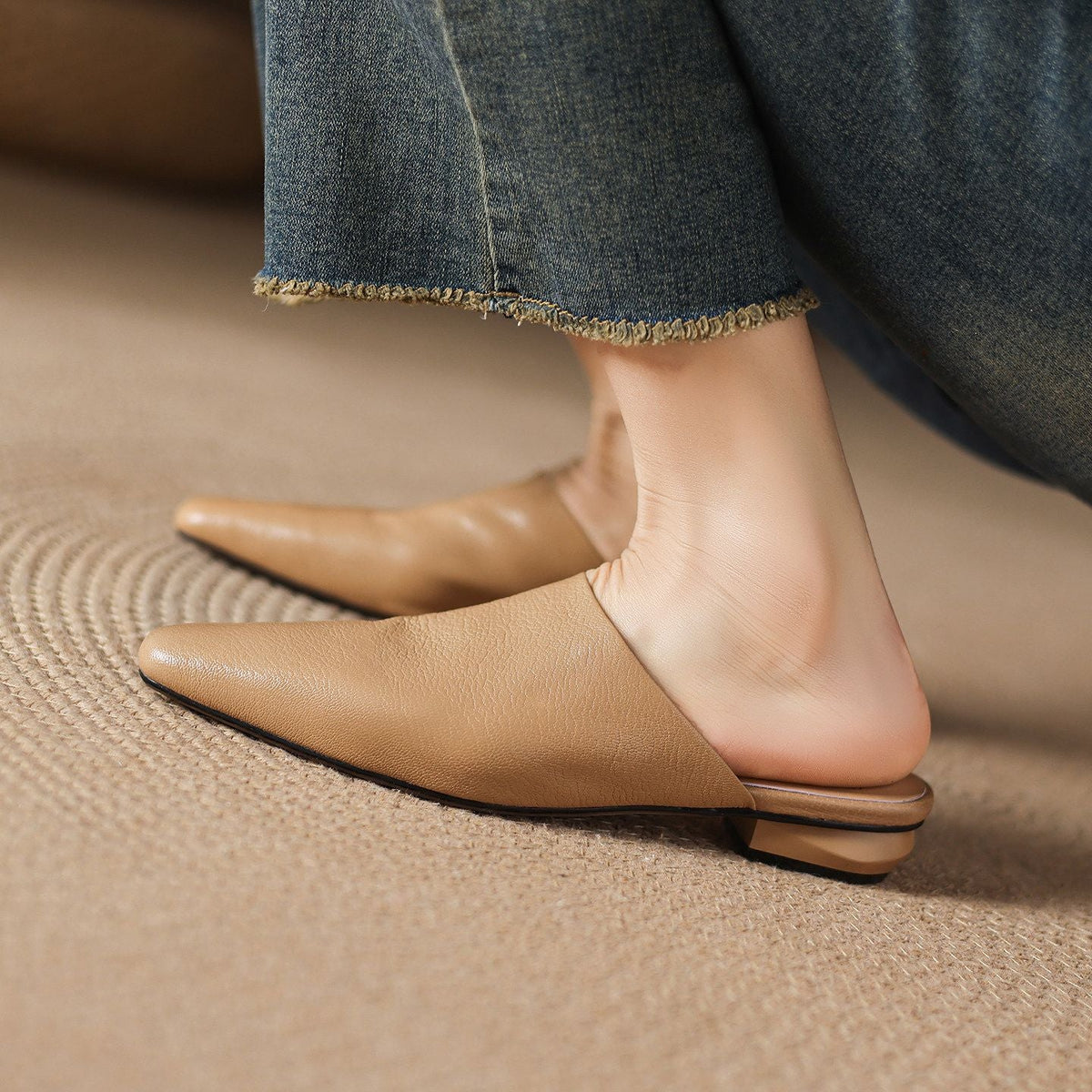 Mules Giselle de cuero genuino
