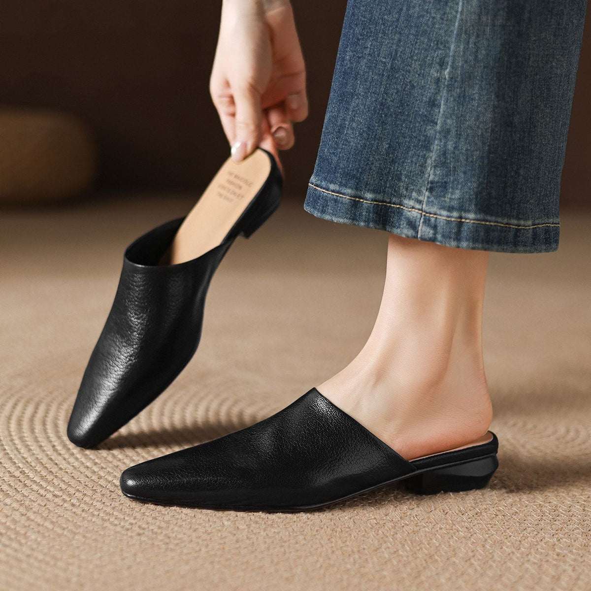 Mules Giselle de cuero genuino