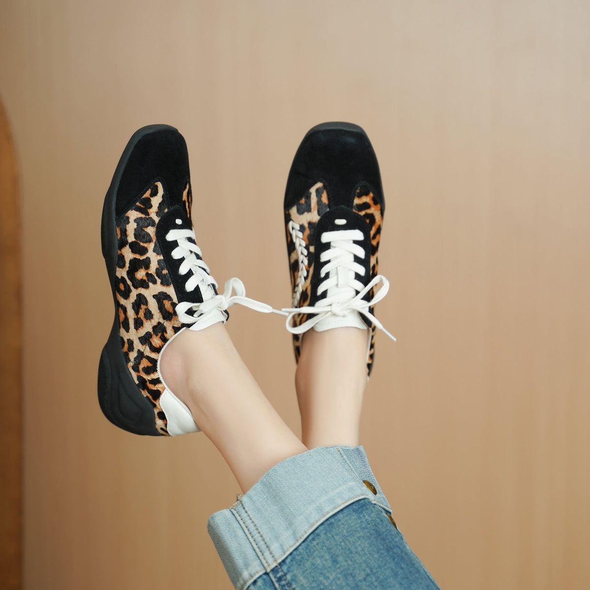 Sneakers Lea in vera pelle scamosciata