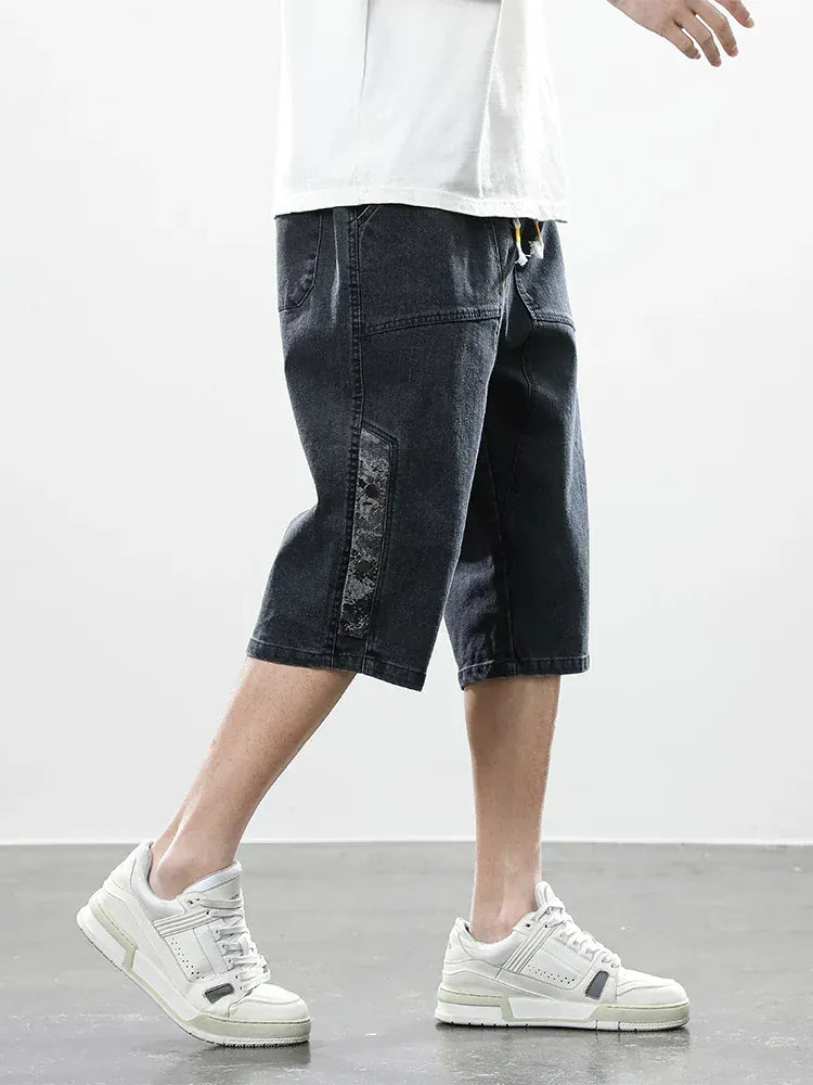 Logan Drop-Cut Denimshorts
