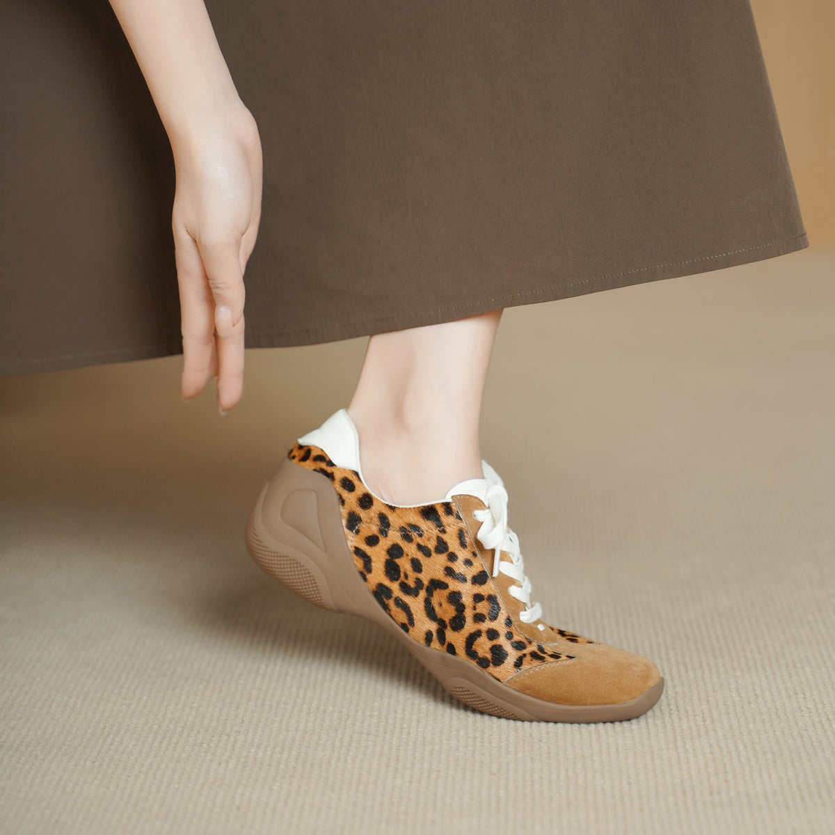 Sneakers Lea in vera pelle scamosciata