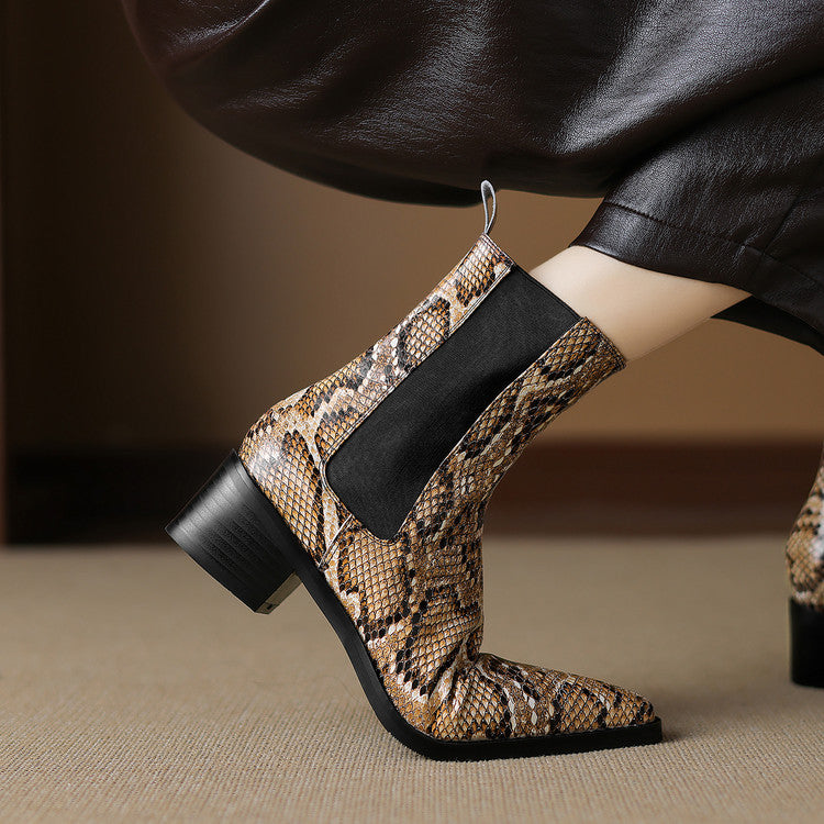 Botas Nessa de cuero con estampado de serpiente