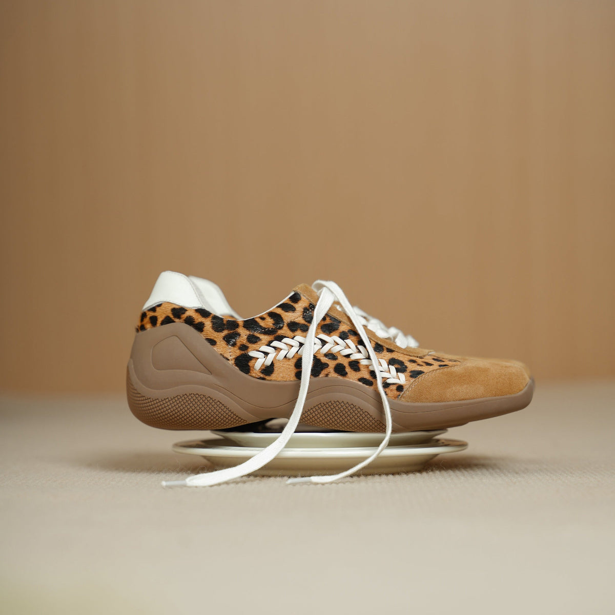 Sneakers Lea in vera pelle scamosciata