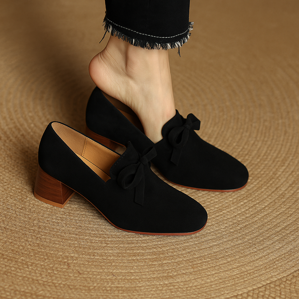 Elvoni Suede Heels