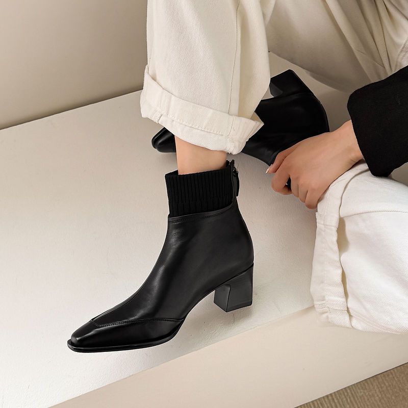 Botas de tacón Noelle de cuero genuino