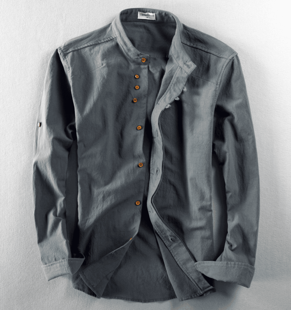 Chemise boutonnée à la coupe épurée