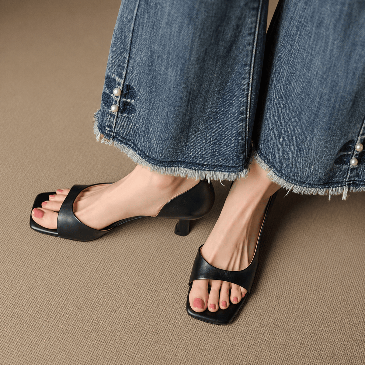 Marisol Kitten-sandal