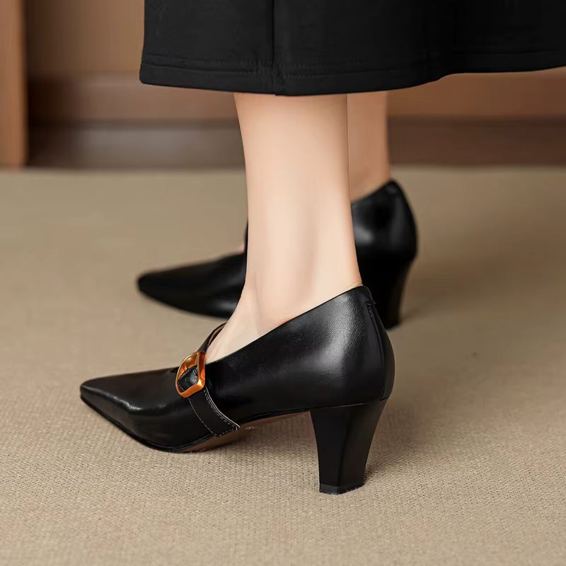 Tacones Lydia de cuero genuino