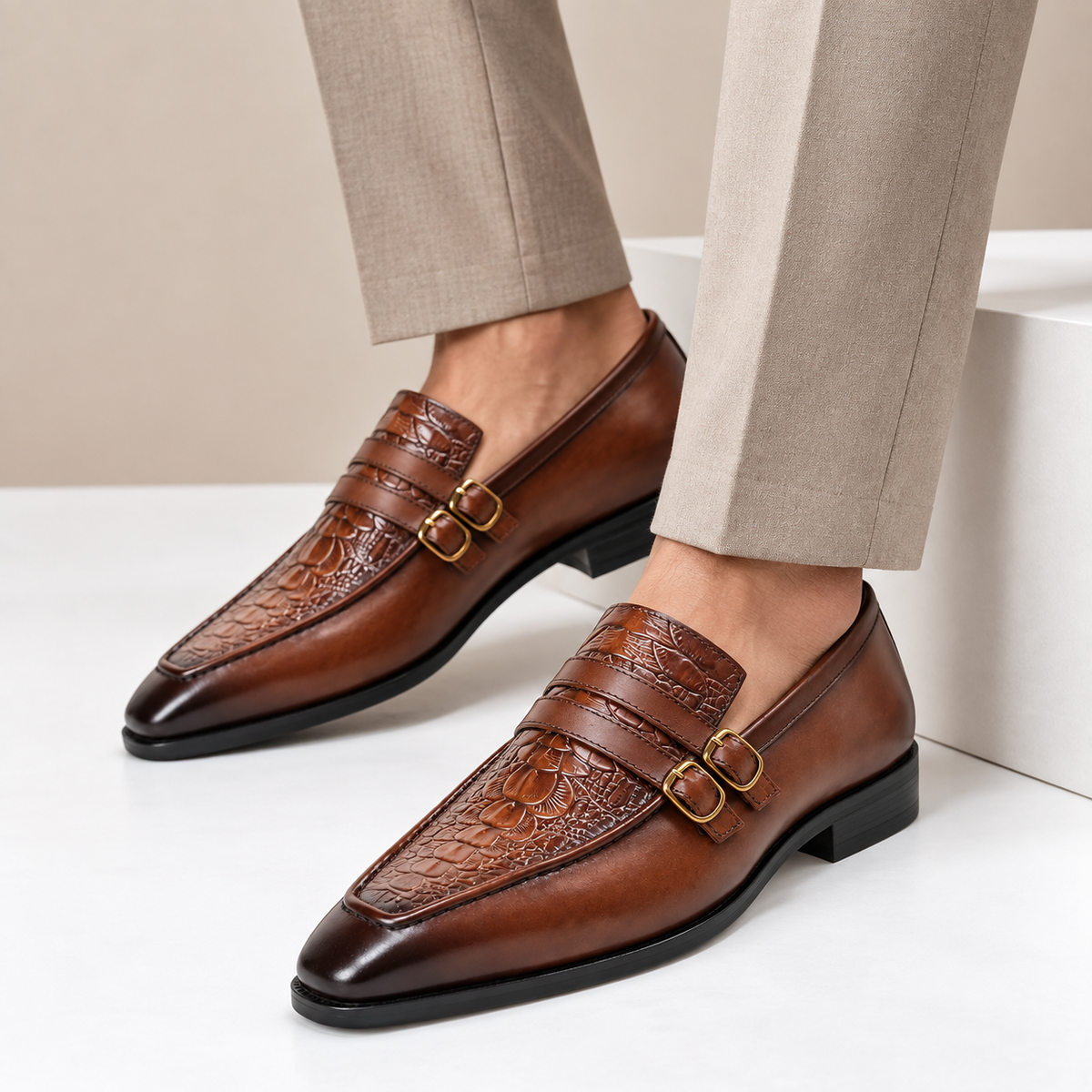 Alaric Cowhide Leather Loafers