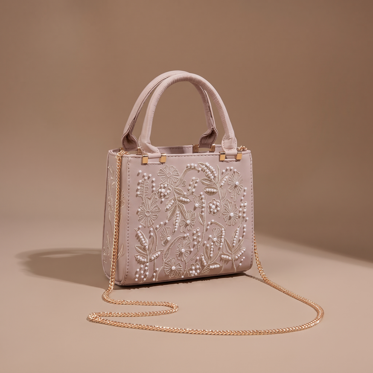 Evarine Tas