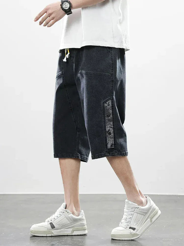 Logan Drop-Cut Denimshorts