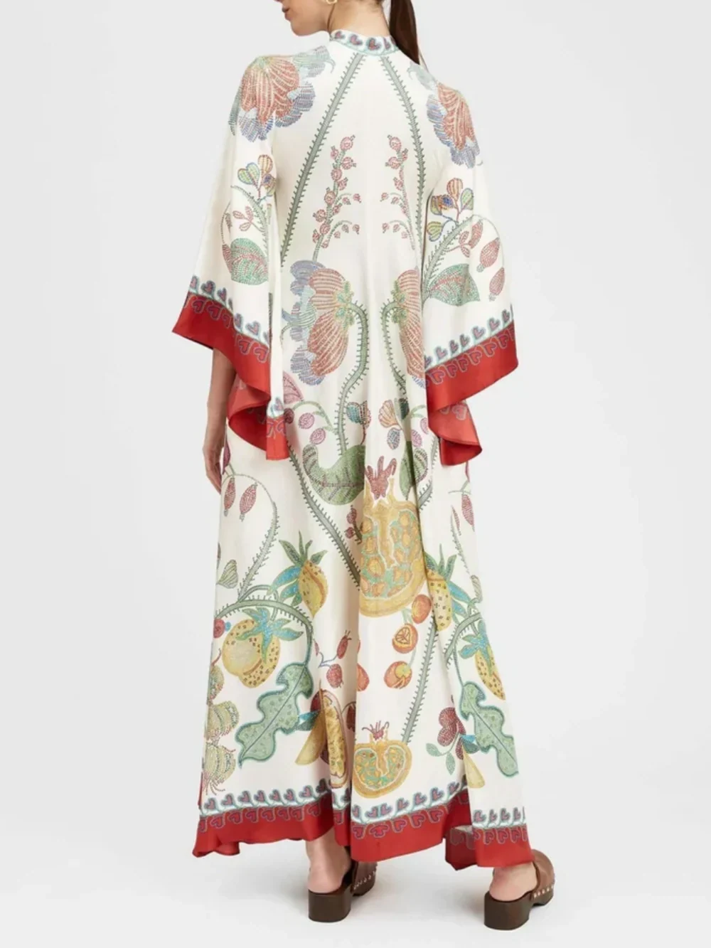 Robe longue imprimée ébène, placée à la main