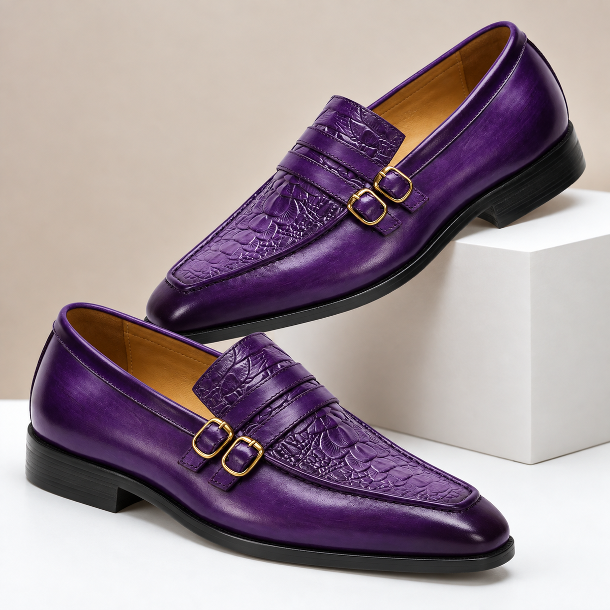 Alaric Cowhide Leather Loafers