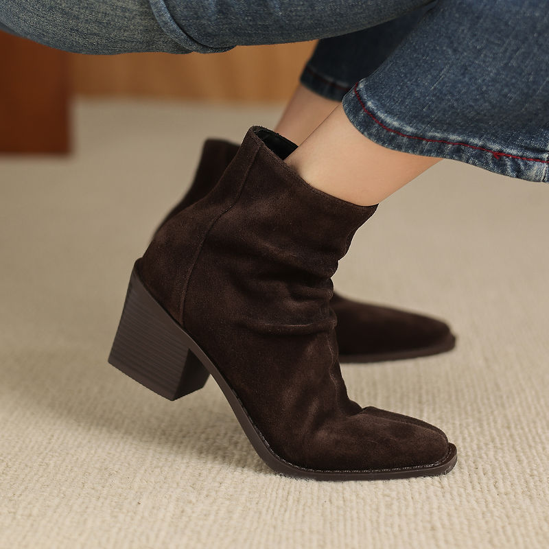 Botines Meren de ante auténtico