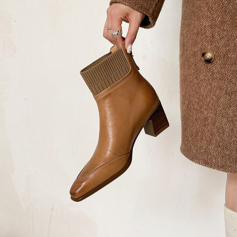 Botas de tacón Noelle de cuero genuino