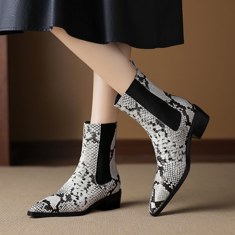 Botas Nessa de cuero con estampado de serpiente