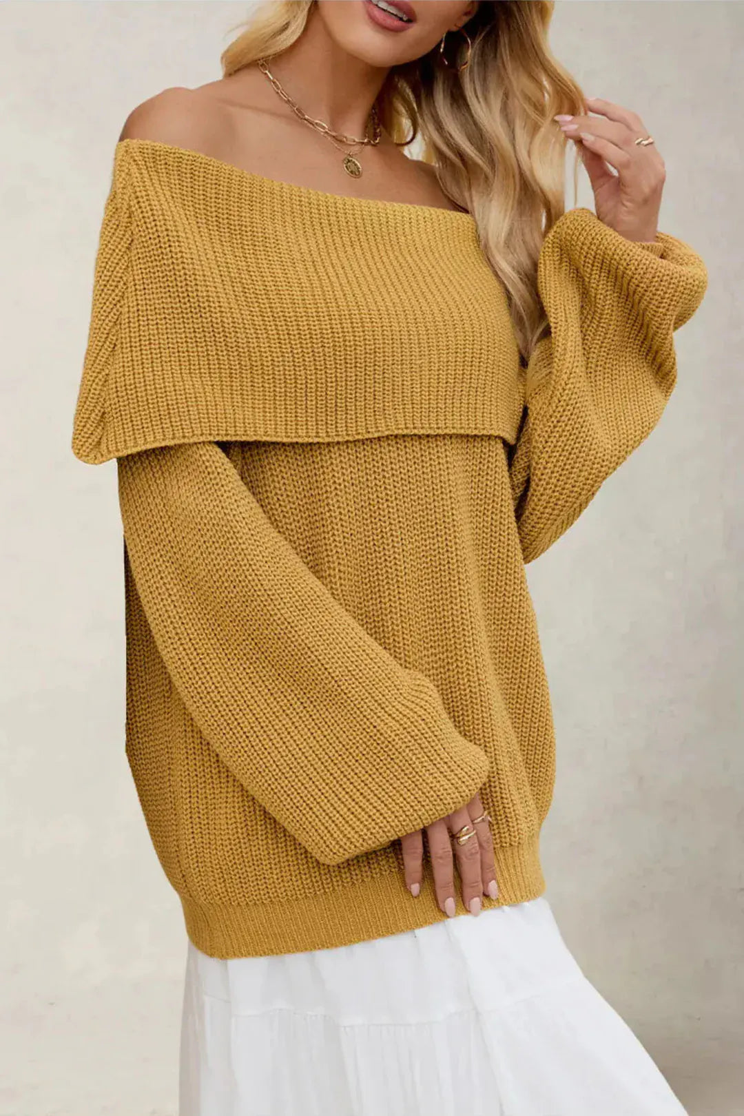 Harlow Off-Shoulder Strik