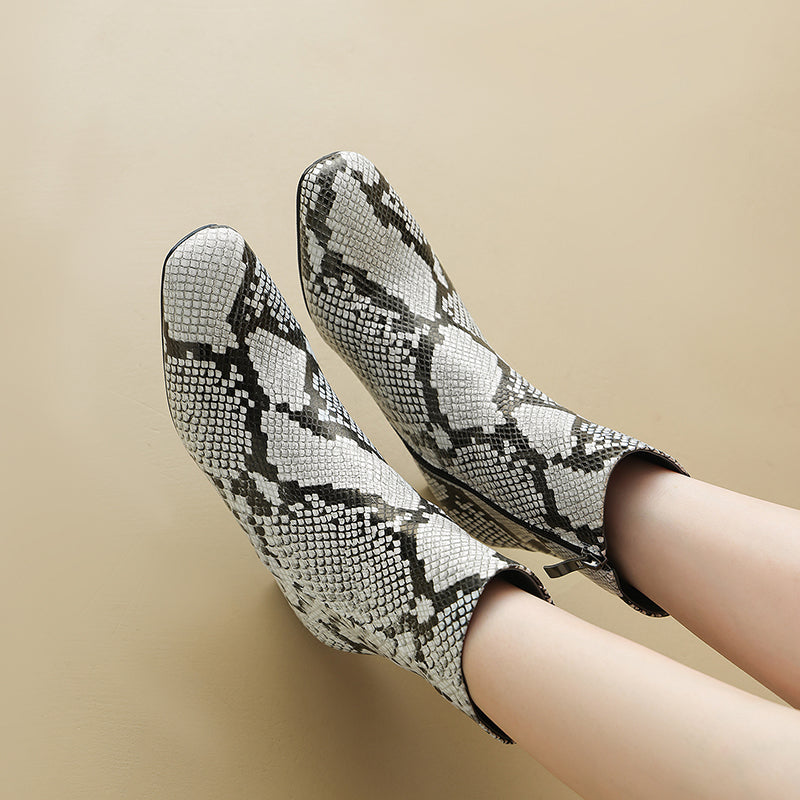 Botas de cuero Harly con estampado de serpiente