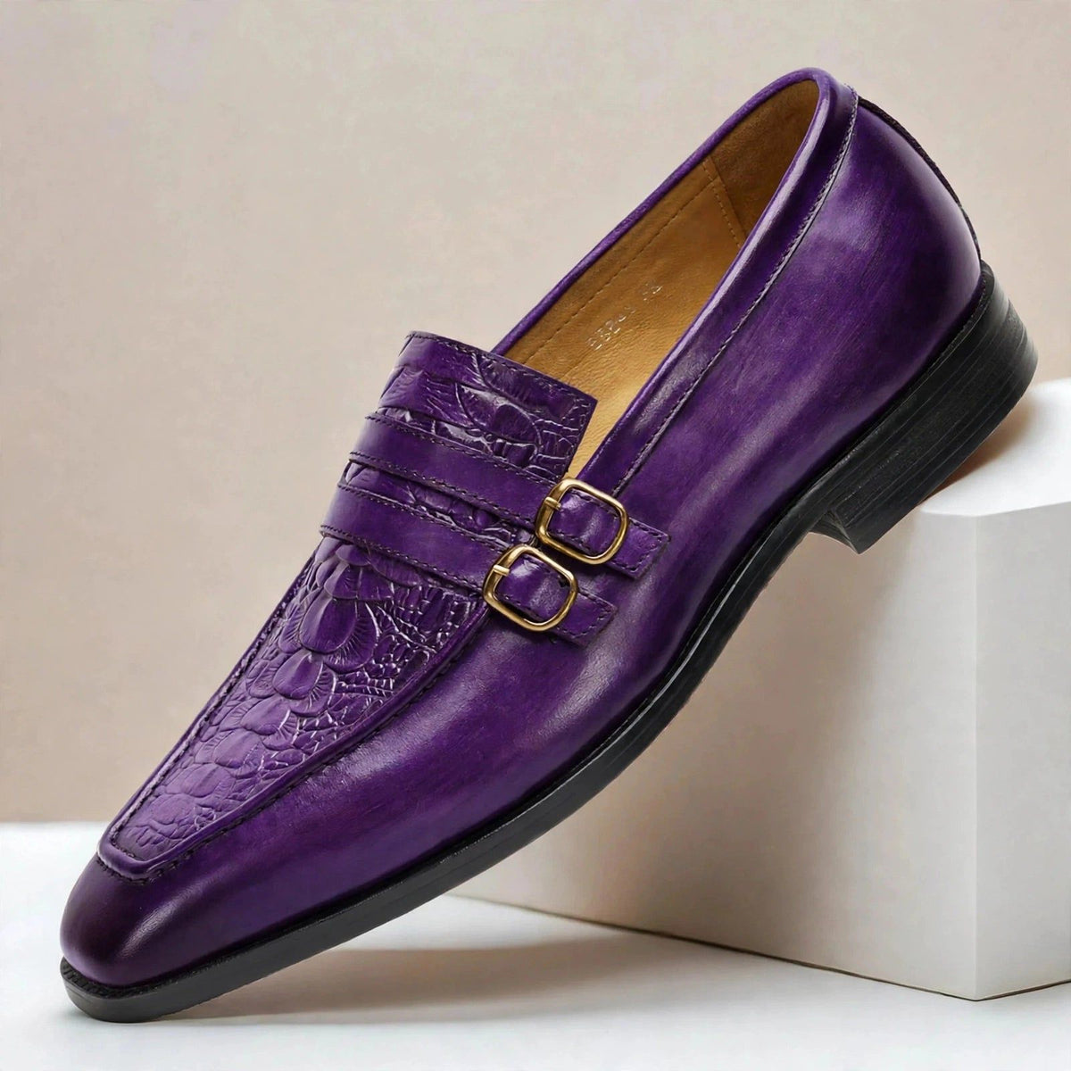 Alaric Cowhide Leather Loafers