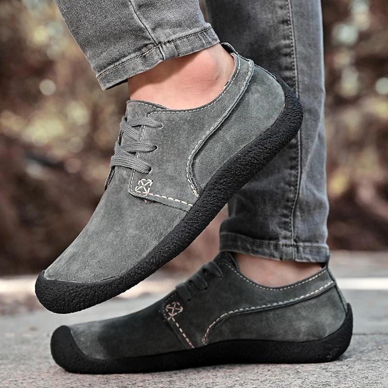 Scarpe in camoscio De Luca