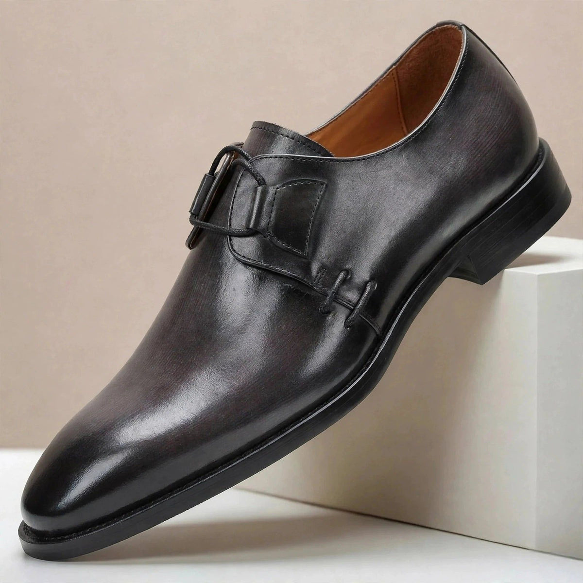 Atticus Cowhide Leather Shoes