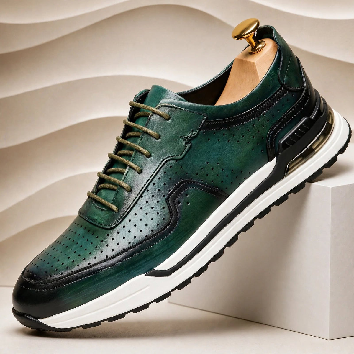 Sneakers Valencia in pelle bovina
