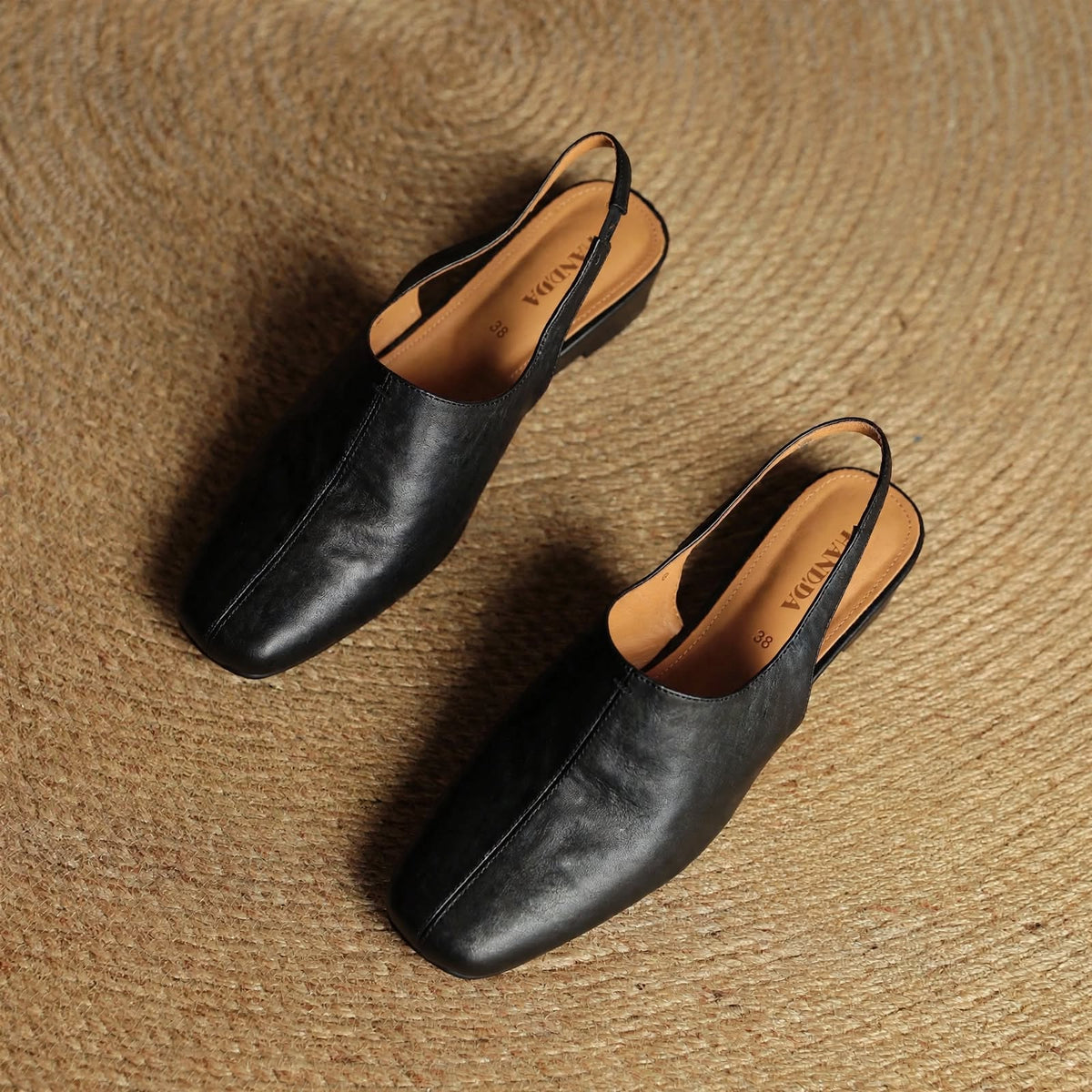 Svella Slingbacks i äkta läder