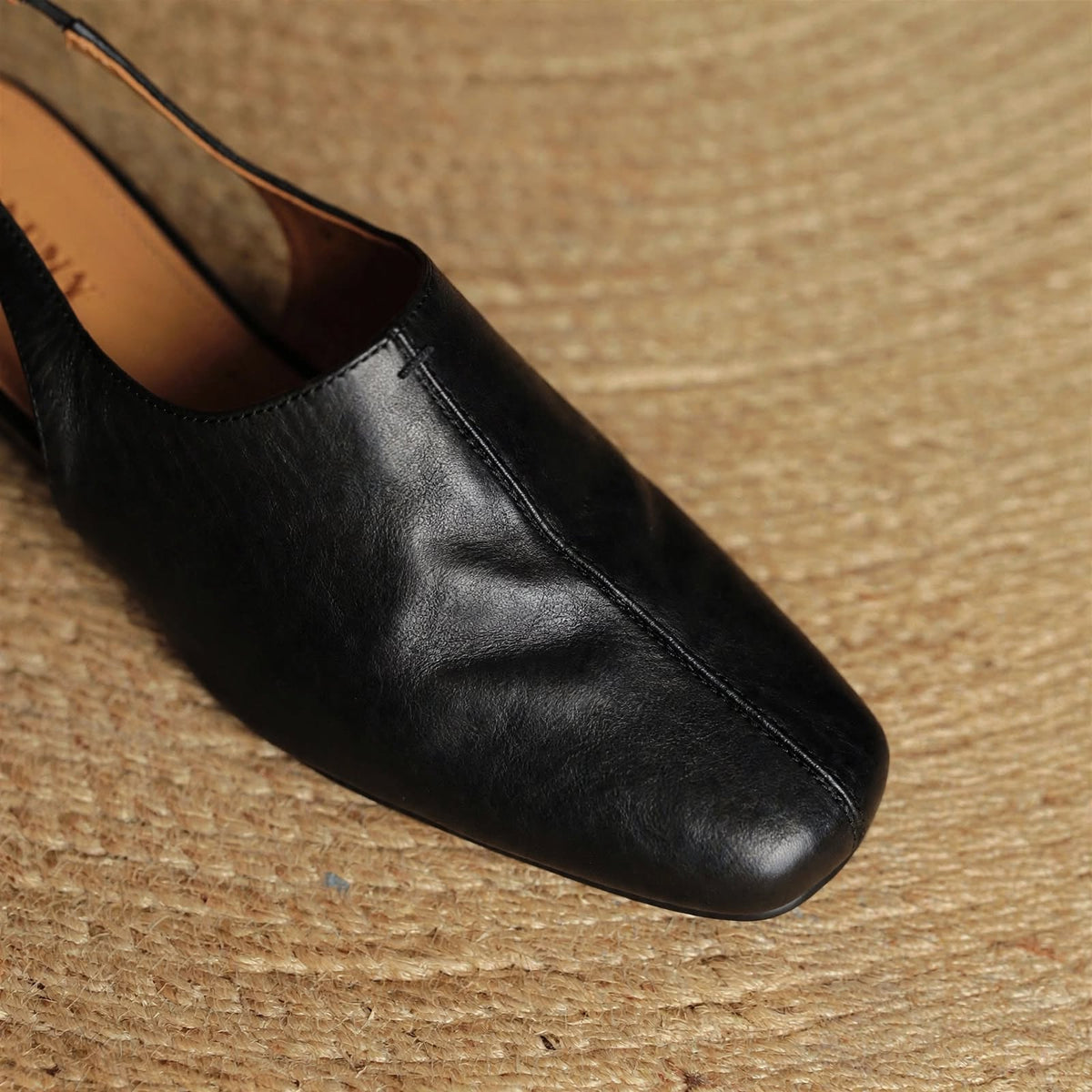 Svella Slingbacks i äkta läder