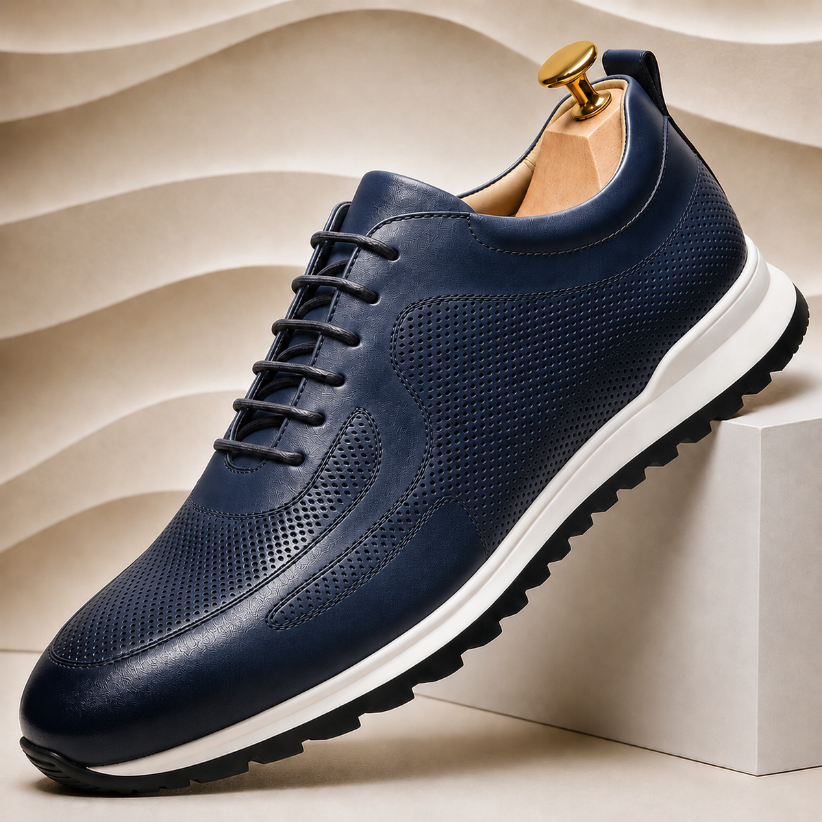 Sneakers Lussu in pelle di vacchetta