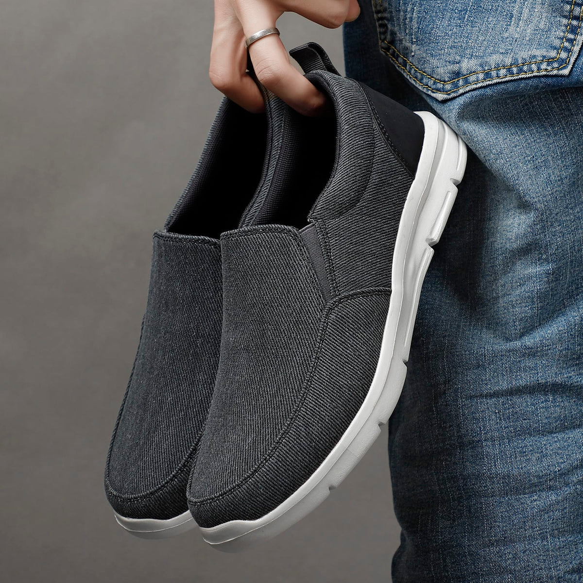Aiden Sneakers i Slip-on-modell