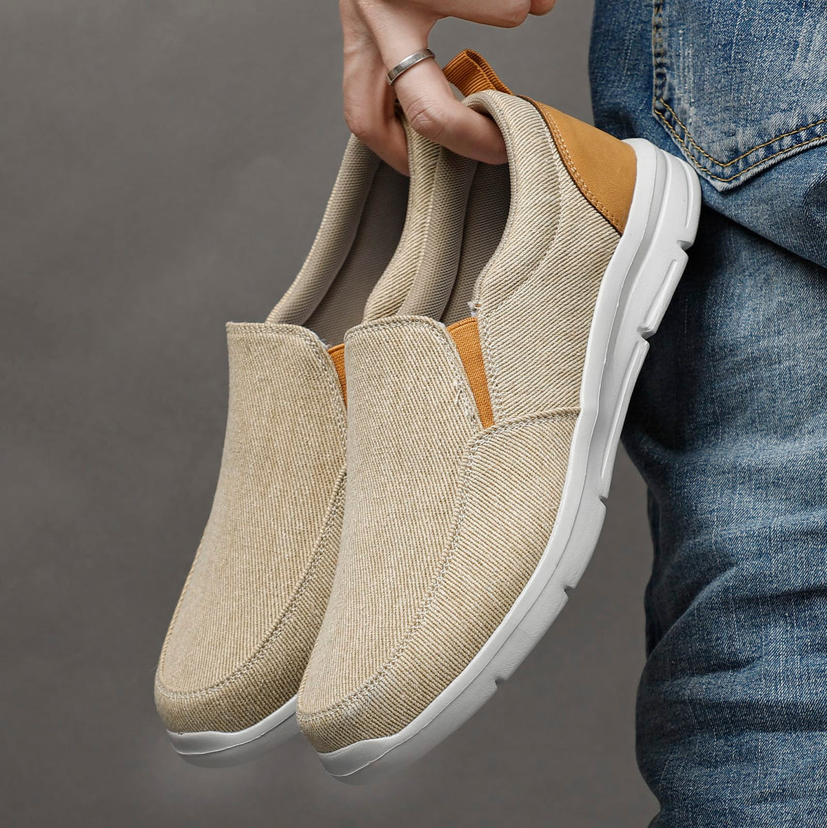 Aiden Sneakers i Slip-on-modell