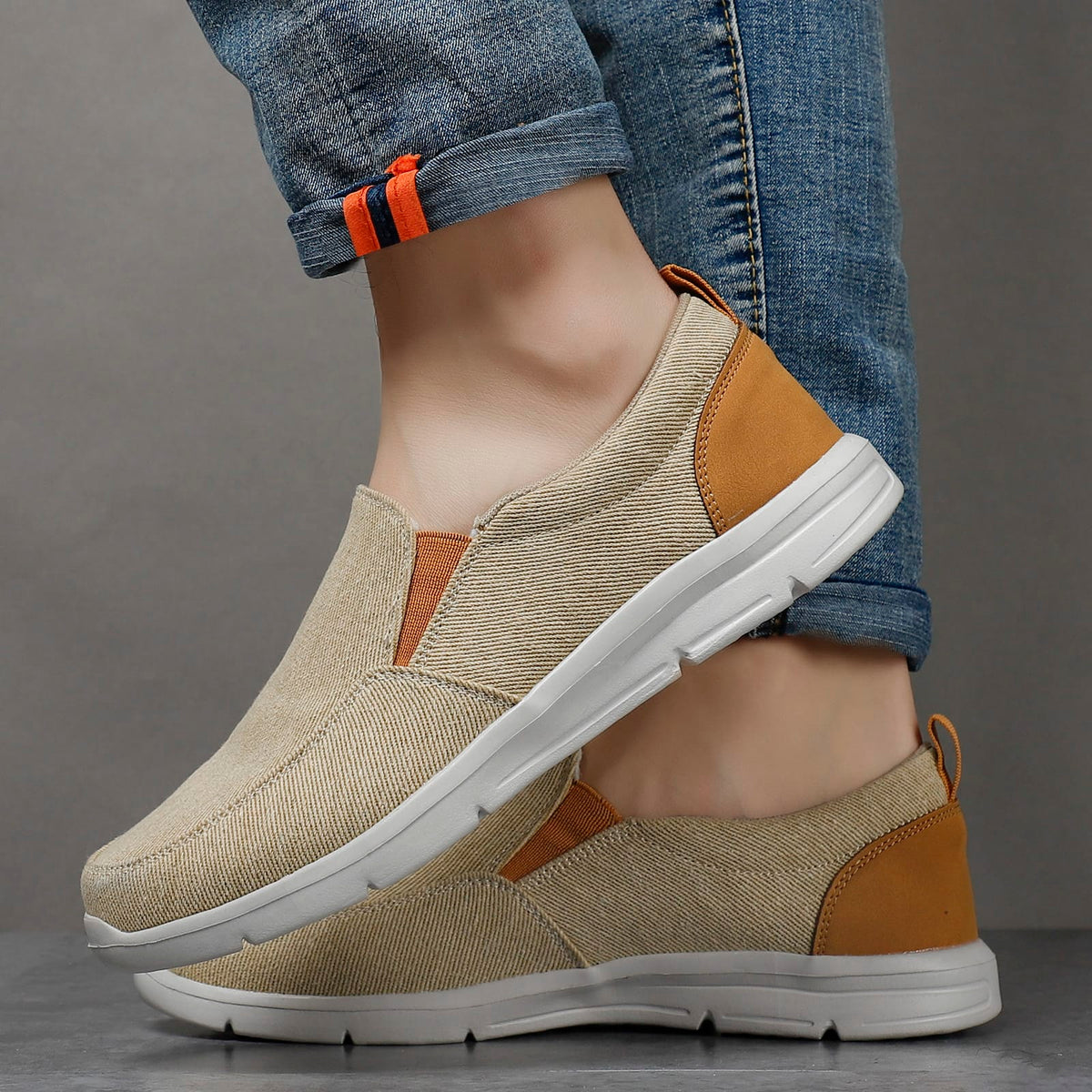 Aiden Sneakers i Slip-on-modell