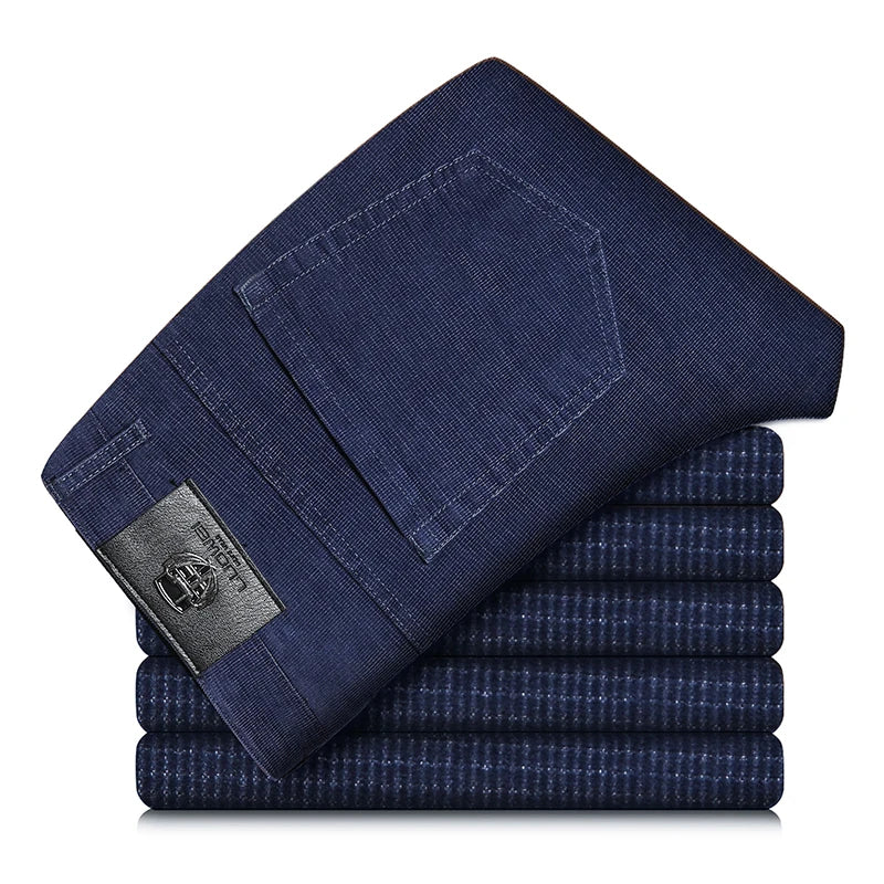 Pantalon en velours côtelé classique