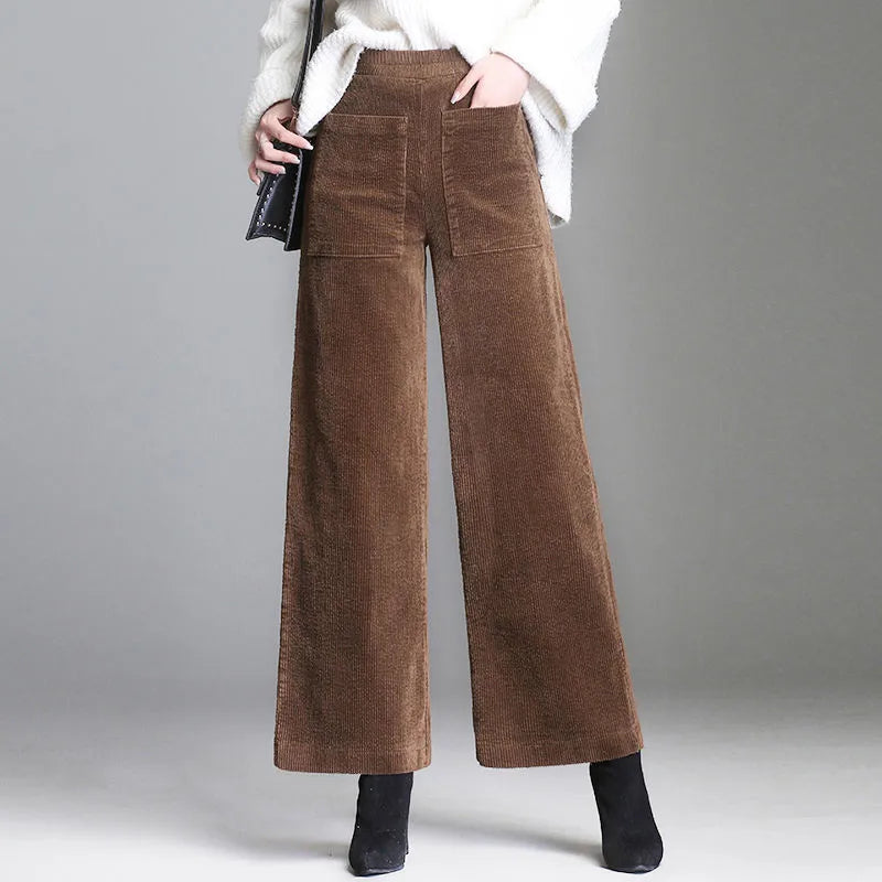 Pantalones acampanados retro de pana