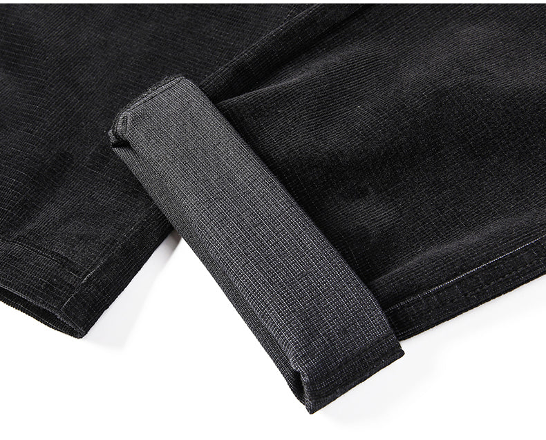 Pantalon en velours côtelé classique