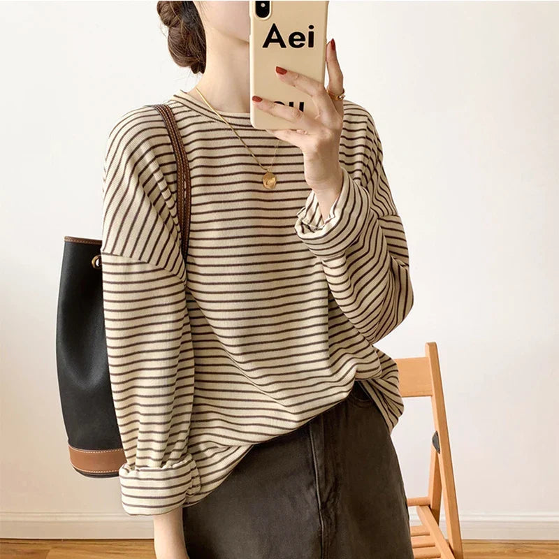 Maglia a maniche lunghe Caffè e calma