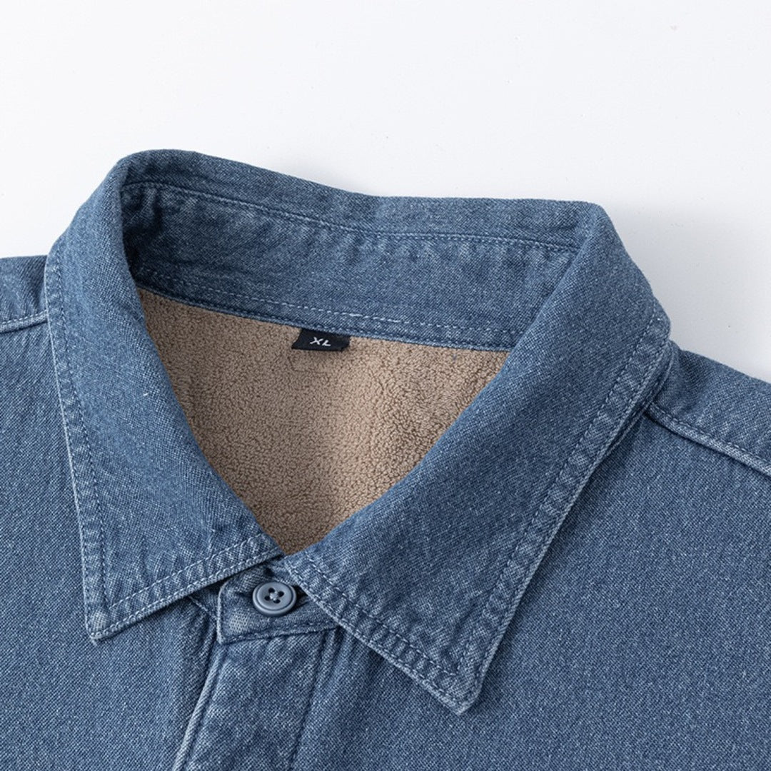 Varm denimskjorte