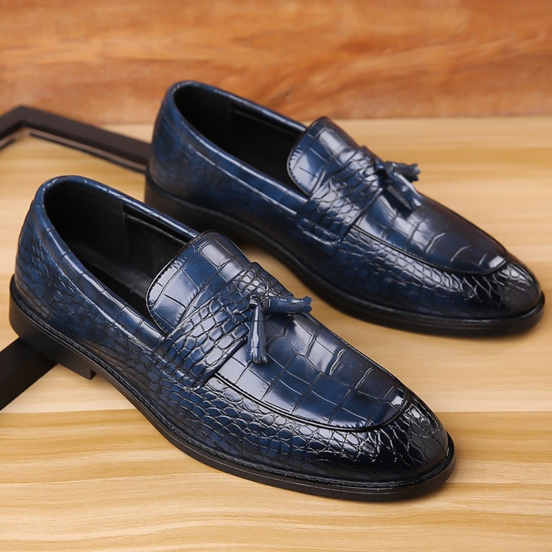 Mocassins NoirCroc com Borlas