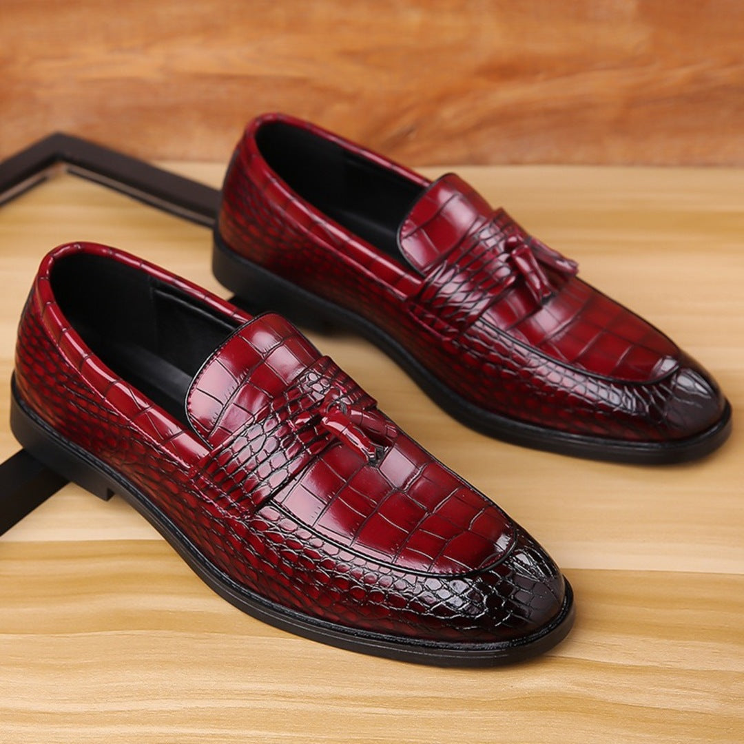 Mocassins NoirCroc com Borlas
