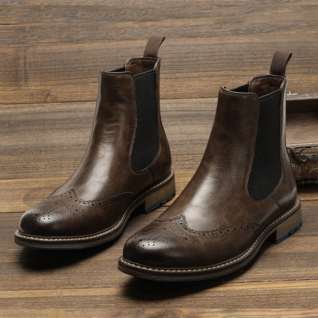 Klassische Brogue-Stiefel