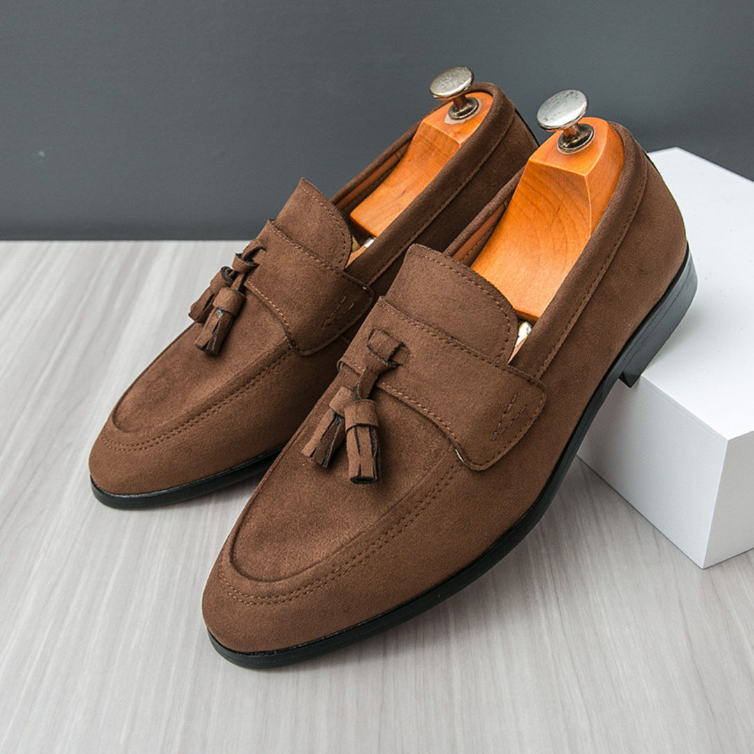 Klassiska loafers med tofsar