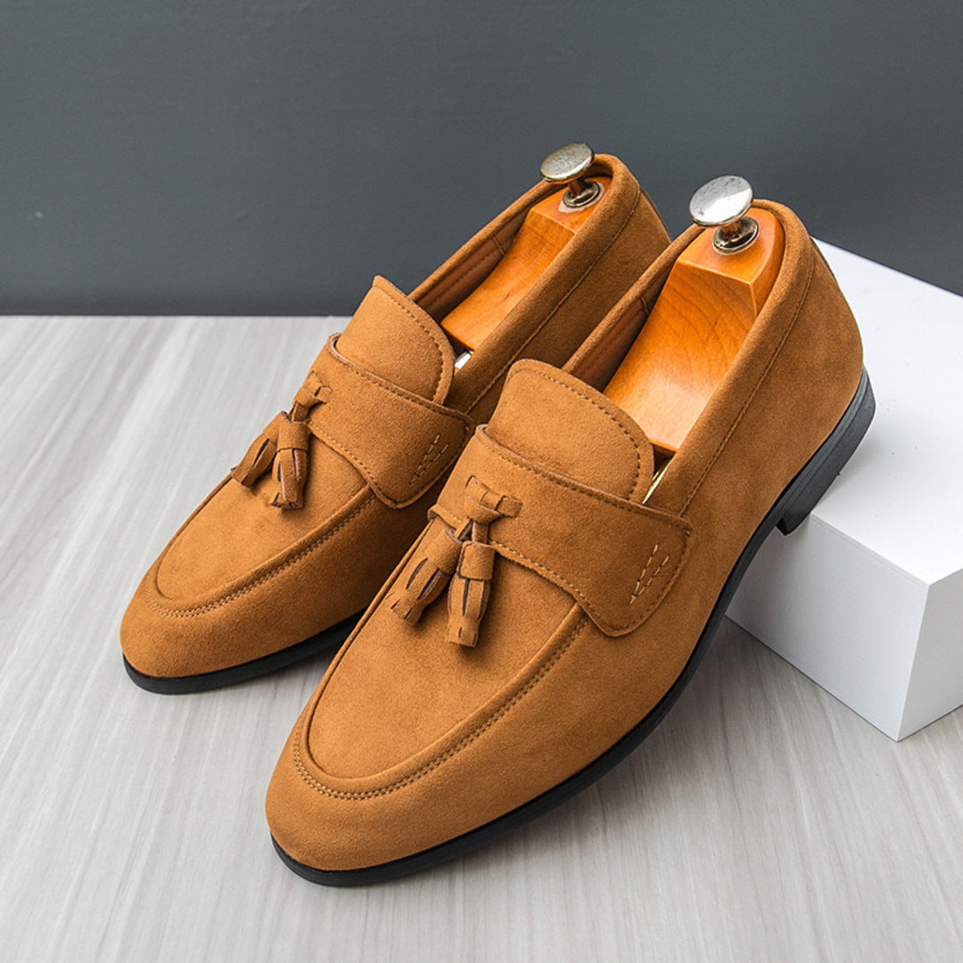 Klassiska loafers med tofsar