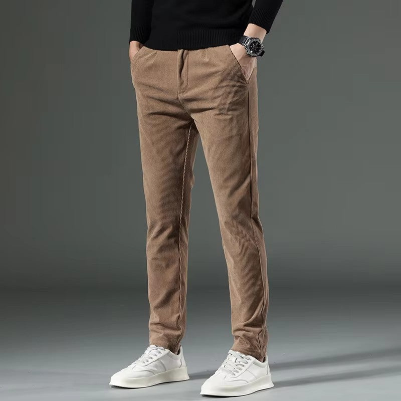 Calças de Veludo Cotelhado Slim Fit