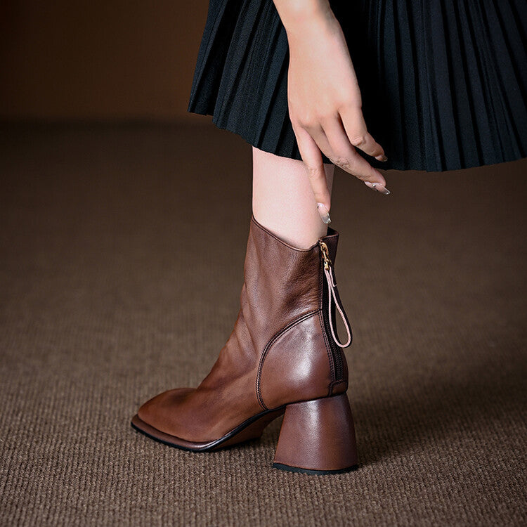 Botas Livia em pele genuína