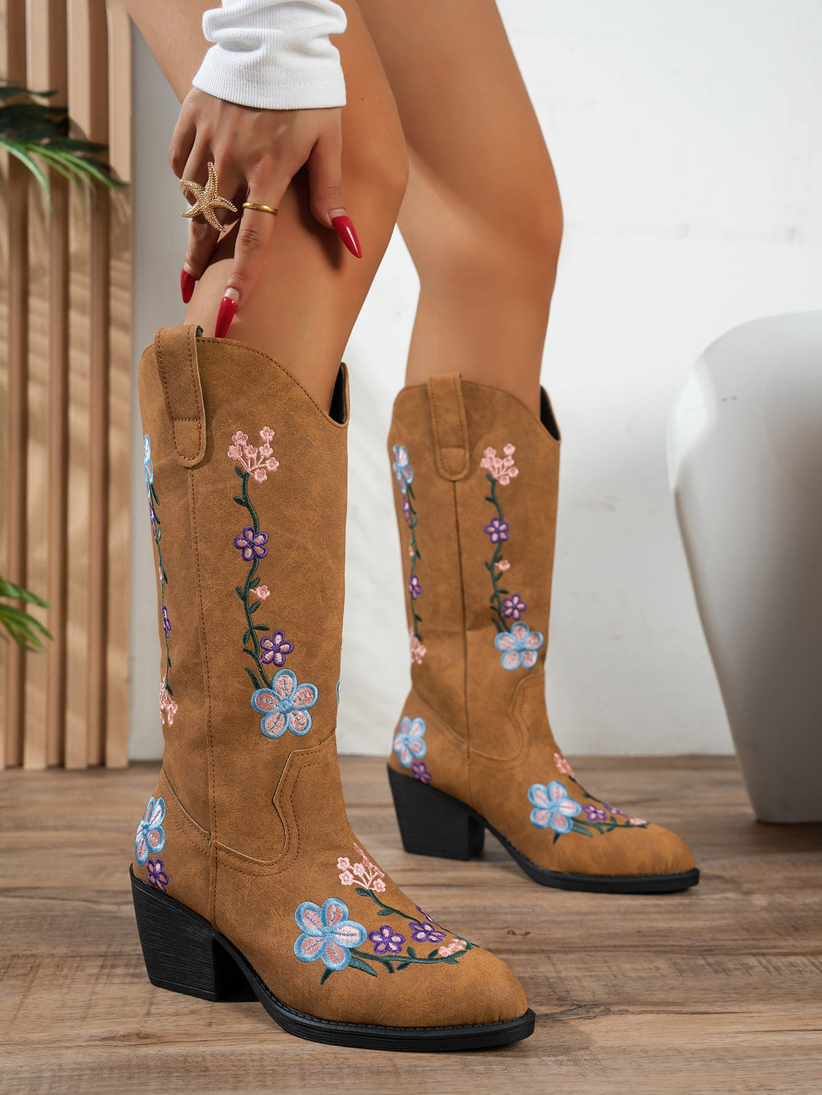 Bestickte Stiefel Willow