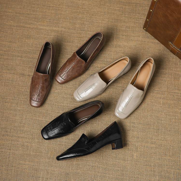 Mocassins Tana em pele genuína