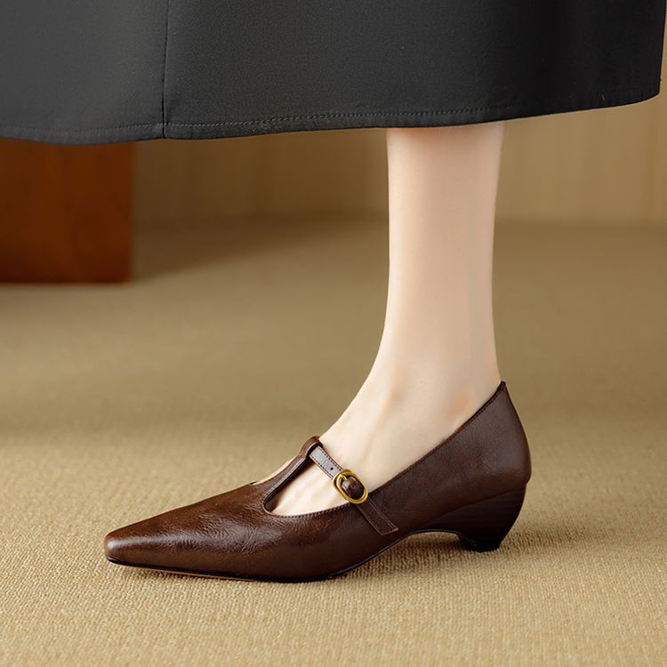 Zuri Mary-Jane-Pumps aus echtem Leder mit T-Riemchen